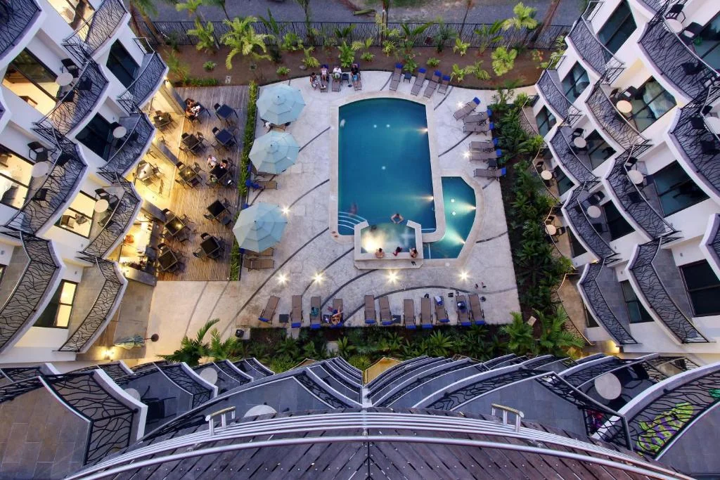 Mother-daughter escape to Jacó, Costa Rica — Oceano Suites & Bistro